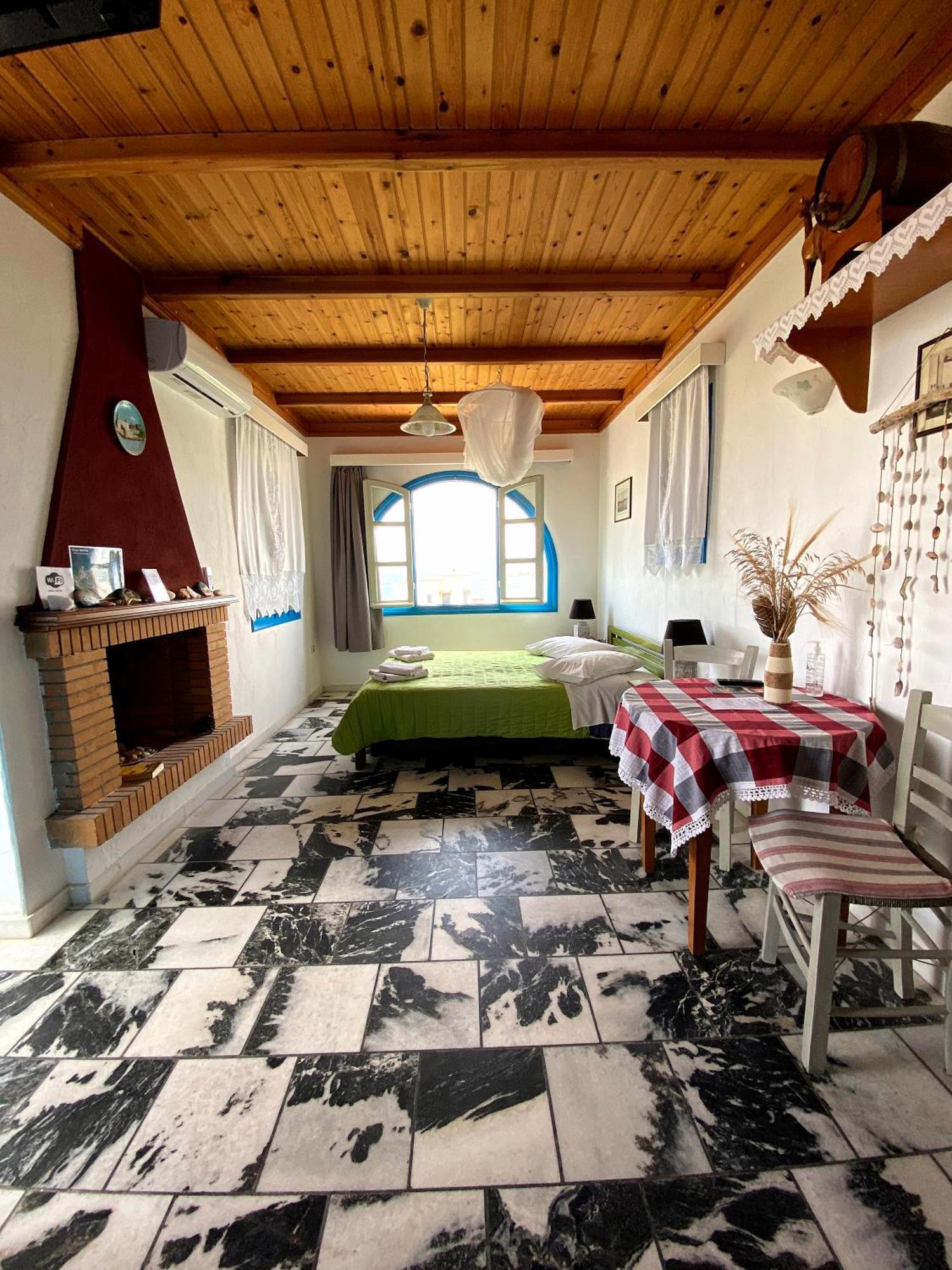 Matina'S Vineyard Hotel Mikri Vigla Luaran gambar